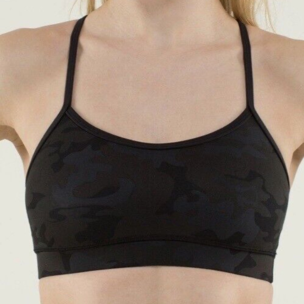 Lululemon camo sports bra